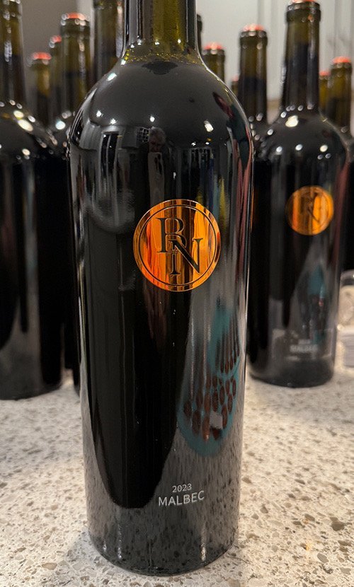 Noviello Quintessence Wine Label Design