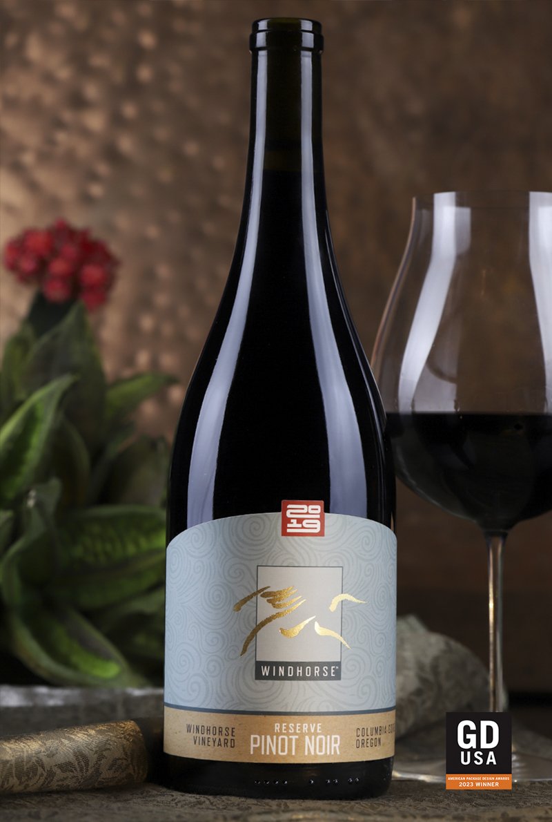 Windhorse Wines label showing Salmon-Safe and LIVE certifications, with no capsule on the bottle